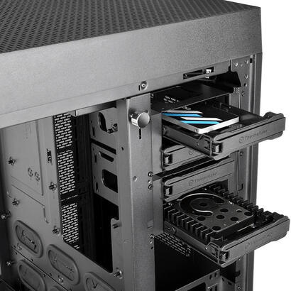 caja-pc-thermaltake-the-tower-900-e-atx-cristal-templado-negra-usb-30