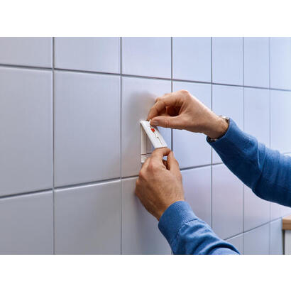 tesa-77767-00000-gancho-para-almacenamiento-interior-gancho-universal-gris-rojo-blanco-2-piezas