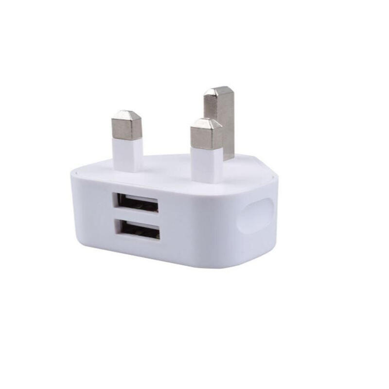 microconnect-petravel36-conector-electrico-blanco