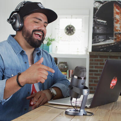 blue-microphones-yeti-nano-microfono-usb-gris-sombra