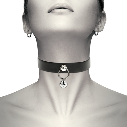 coquette-chic-desire-collar-cuero-vegano-accesorio-woman-cascabelaro