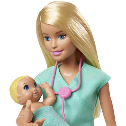 mattel-muneca-y-juego-de-pediatra-barbie-gkh23