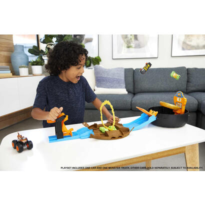 pista-de-carreras-hot-wheels-monster-trucks-stunt-tire-playset