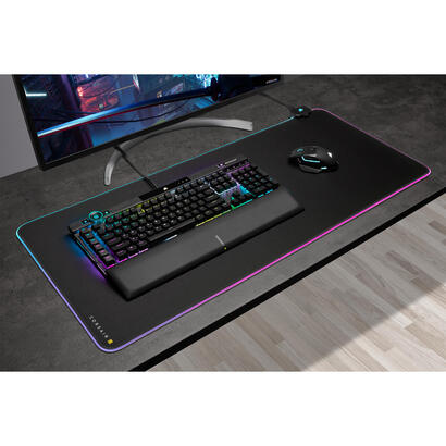 corsair-mm700rgb-gaming-mouse-pad-extended-xl