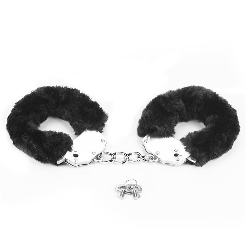 esposas-metalicas-con-pelo-negro esposas-metalicas-con-pelo-negro