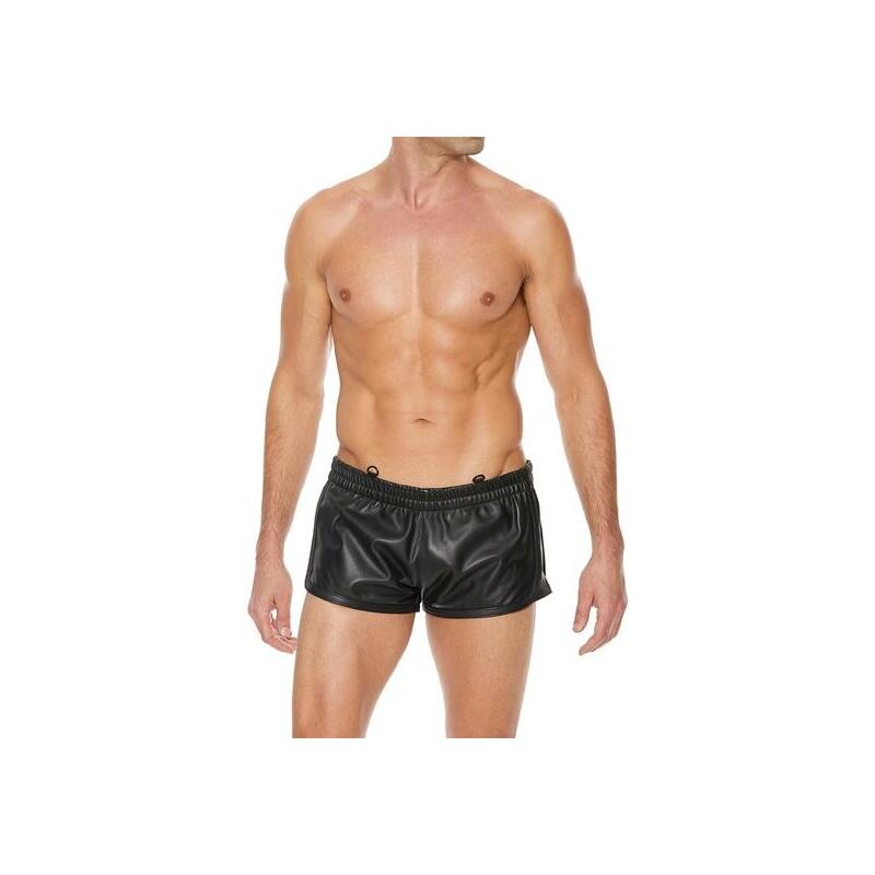 short-de-cuero-versatil-negro