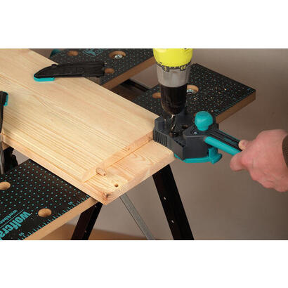 maestro-de-ensamblaje-de-plastico