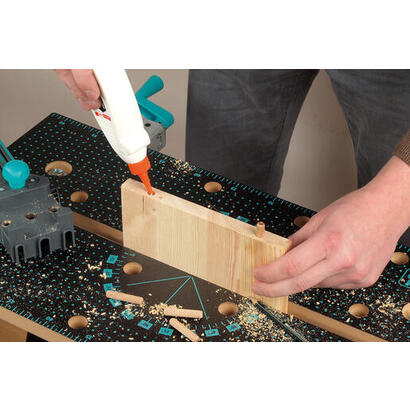 maestro-de-ensamblaje-de-plastico