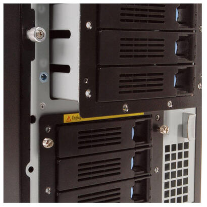 caja-pc-chenbro-server-bk-c1012-sr10769h0914746