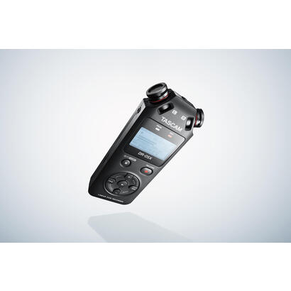 tascam-dr-05x-grabadora-digital-portatil-con-interfaz-usb-grabacion-en-una-tarjeta-de-memoria-microsd