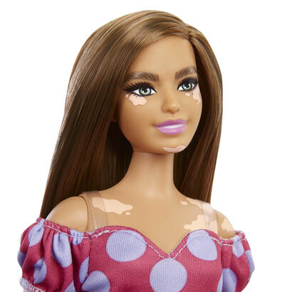 barbie-fashionista-muneca-curvy-vitiligo-con-vestido-de-lunares-y-accesorios-de-moda-de-juguete-mattel-grb62