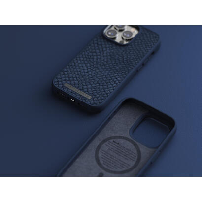 njord-byelements-salmon-leather-magsafe-case-iphone-14-pro-blue