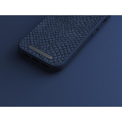 njord-byelements-salmon-leather-magsafe-case-iphone-14-pro-blue