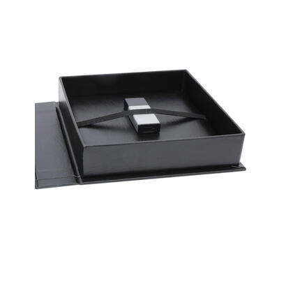 deknudt-caja-piel-negra-para-memoria-usb-1-imagen-de-8x8