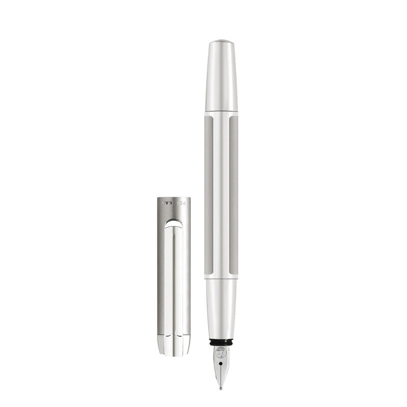 pelikan-pluma-estilografica-pura-p40-plata-m-caja-de-regalo