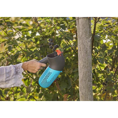 recolector-de-frutas-combisystem-gardena-negroturquesa-17400-20