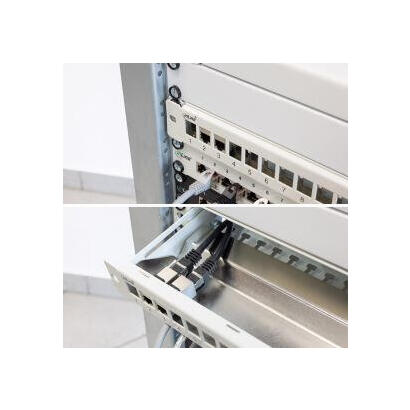 patch-panel-en-blanco-inline-con-extraible-19-24-puertos-1u-gris-claro-ral7035