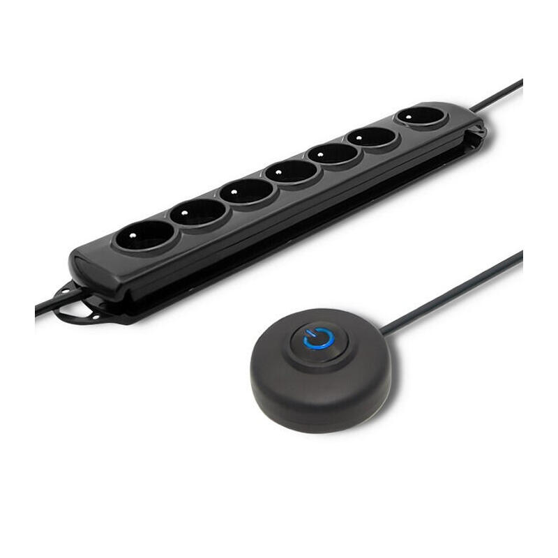 qoltec-surge-protector-with-foot-switch-7-sockets-15m qoltec-surge-protector-with-foot-switch-7-sockets-15m