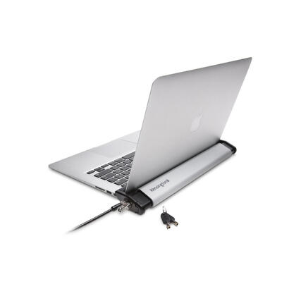 kensington-dispositivo-de-anclaje-de-portatiles-20-sin-candado-con-llave-microsaver-para-macbook-y-ultrabook-de-11-a-15-6-plata-