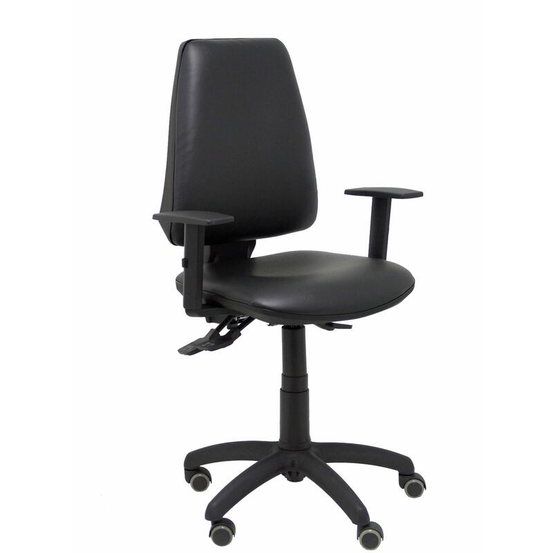 silla-elche-asincro-similpiel-negro-con-brazo-regu