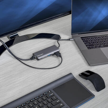 usb-c-multiport-adapter-hdmi-accs-4k-2xa-1xc-sd-reader-pd-30