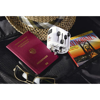 hama-world-travel-pro-adaptador-de-enchufe-electrico-universal-blanco