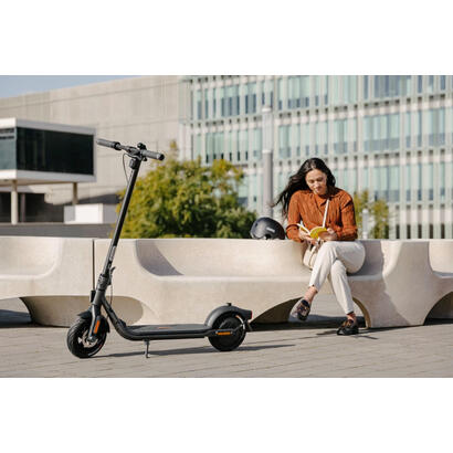 ninebot-by-segway-kickscooter-f2e-scooter-electrica-25-kmh