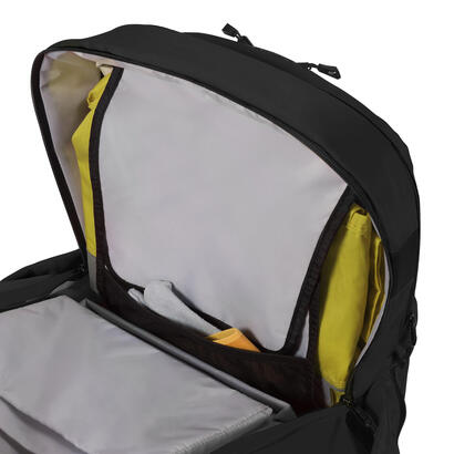 dicota-reflective-mochila-32-38-litre-156-17-negro-termoplastico-de-poliuretano-tpu