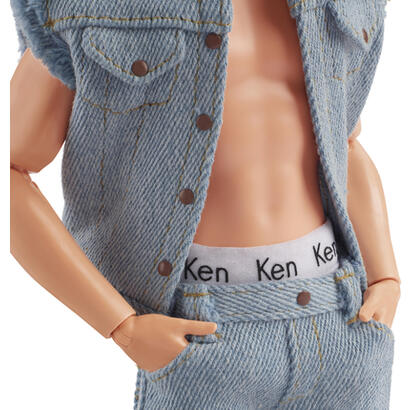 mattel-barbie-signature-the-movie-ken-muneca-zum-film-im-jeansoutfit-und-original-ken-unterwasche-figura-hrf27