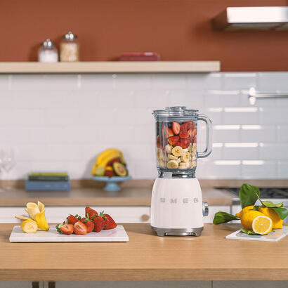 smeg-glass-blender-white-blf03wheu