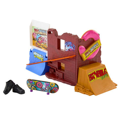mattel-hot-wheels-skate-donut-skatepark