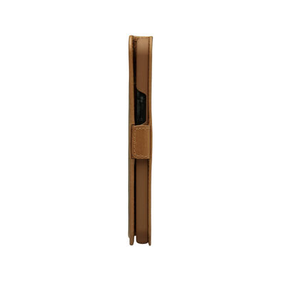 copenhagen-slim-iphone-1212-pr-iphone-61in-2020-tan