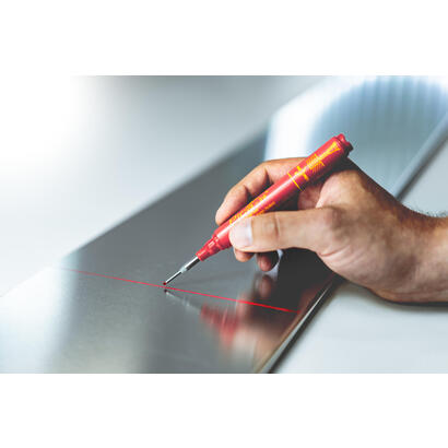 marcador-permanente-de-tinta-para-agujeros-profundos-rojo