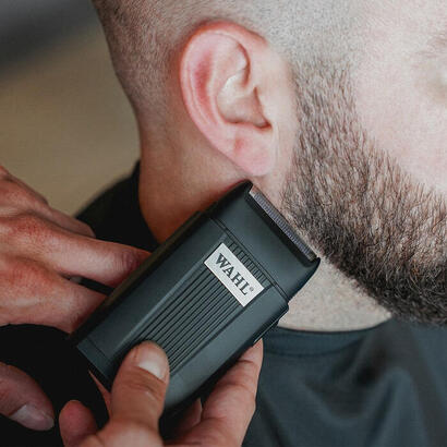 wahl-super-close-acbateria-negro