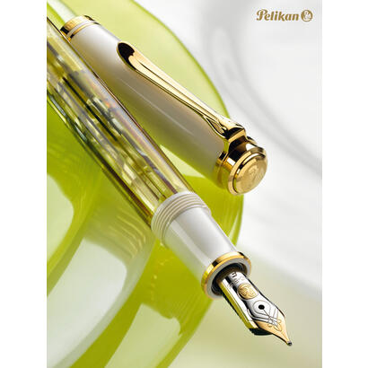 pelikan-pluma-estilografica-m400-f-caja-de-regalo