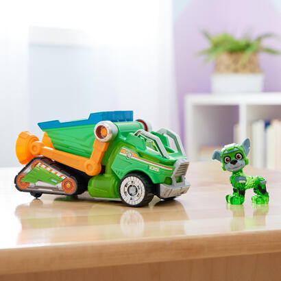 spin-master-paw-patrol-mighty-movie-vehiculo-de-rocky-con-figura-6067510