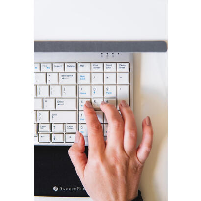 teclado-suizo-bakkerelkhuizen-ultraboard-960-standard-compact-usb-qwertz-plata-blanco