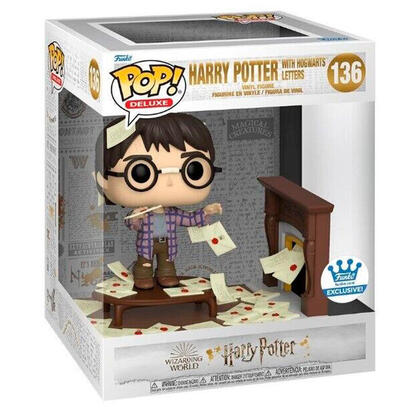 figura-pop-deluxe-harry-potter-anniversary-harry-potter-with-hogwarts-letters-exclusive