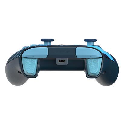 controll-r-wired-glow-blue-tide
