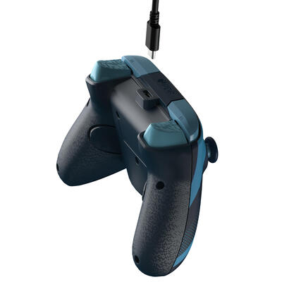 controll-r-wired-glow-blue-tide