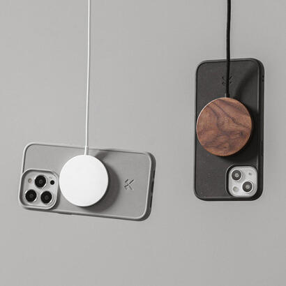 woodcessories-bio-funda-magsafe-negra-iphone-14-pro