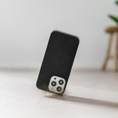 woodcessories-bio-funda-magsafe-negra-iphone-14-pro