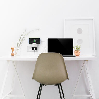 logilink-pa0259-cargador-de-dispositivo-movil-universal-blanco-corriente-alterna-interior