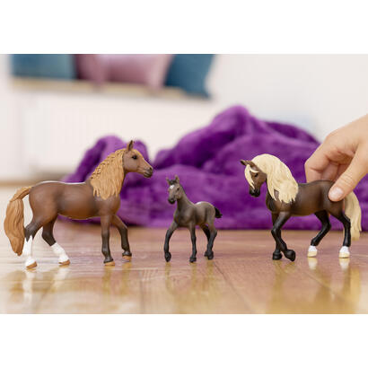 figura-schleich-horse-club-paso-peruano-potro-13954