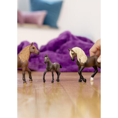 figura-schleich-horse-club-paso-peruano-potro-13954