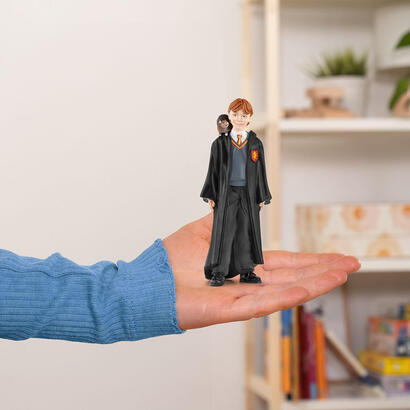 figura-schleich-wizarding-world-ron-scabbers-42634