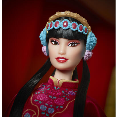 muneca-barbie-signature-ano-nuevo-lunar-hrm57-mattel