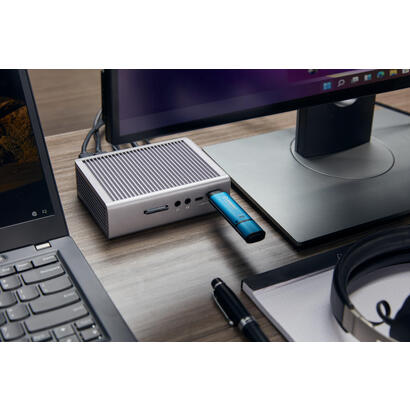 pendrive-kingston-256gb-ironkey-vault-privacy-50-usb-aes-256-encrypted-fips-197