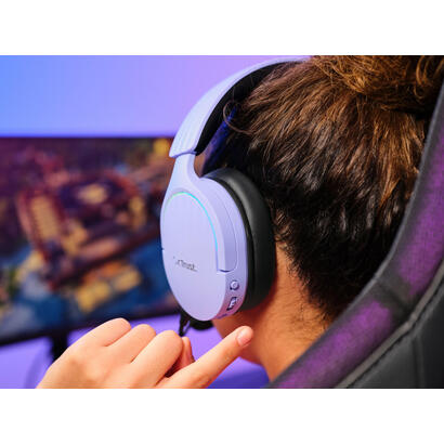 auriculares-gaming-inalambricos-con-microfono-trust-gaming-gxt-491-fayzo-bluetooth-jack-35-morados
