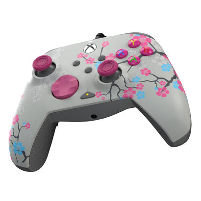 controller-wired-rmt-glow